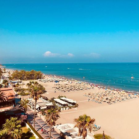 La Carihuela - Apartamento De 3 Dormitorios -A 300Mtrs De La Playa Torremolinos Bagian luar foto